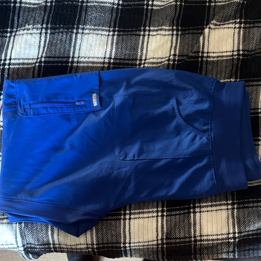 XL scrub pants